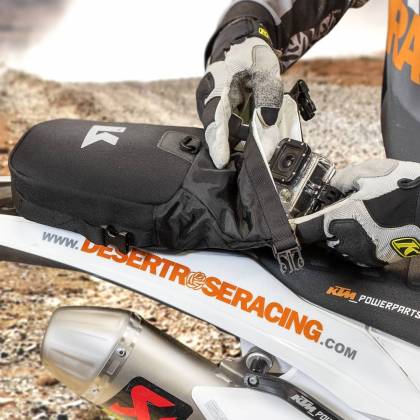 Geantă Mică Impermeabilă Bolt-On pentru Șa KRIEGA RALLY PACK 2.5 Litri · Negru  - 3