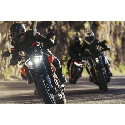 Cască Moto Integrală SHARK SPARTAN RS STINGREY · Negru / Alb  - 5