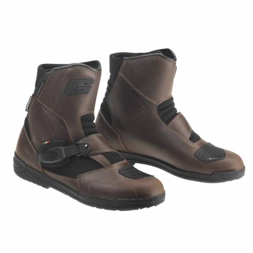 Ghete Moto Sport - Touring cu DryTech GAERNE G-STELVIO · Negru / Maro 