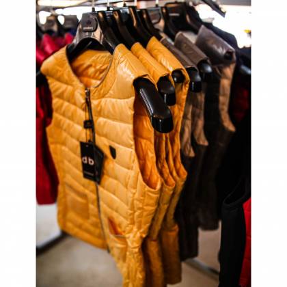 Vestă Puf Damă STRINDBERG 5093 · Galben  - 2