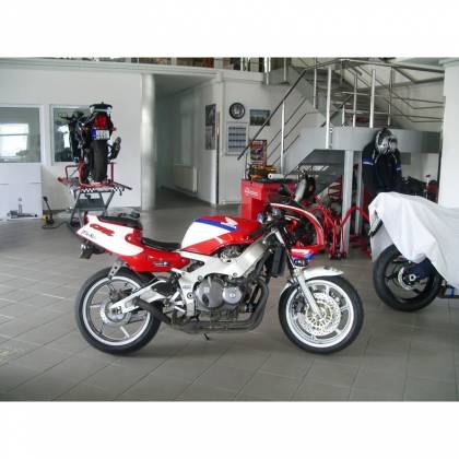 Toba esapament Bodis Honda CBR 400 R  - 9